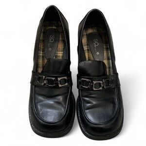 Y2K So Black Heeled Loafers Size 8